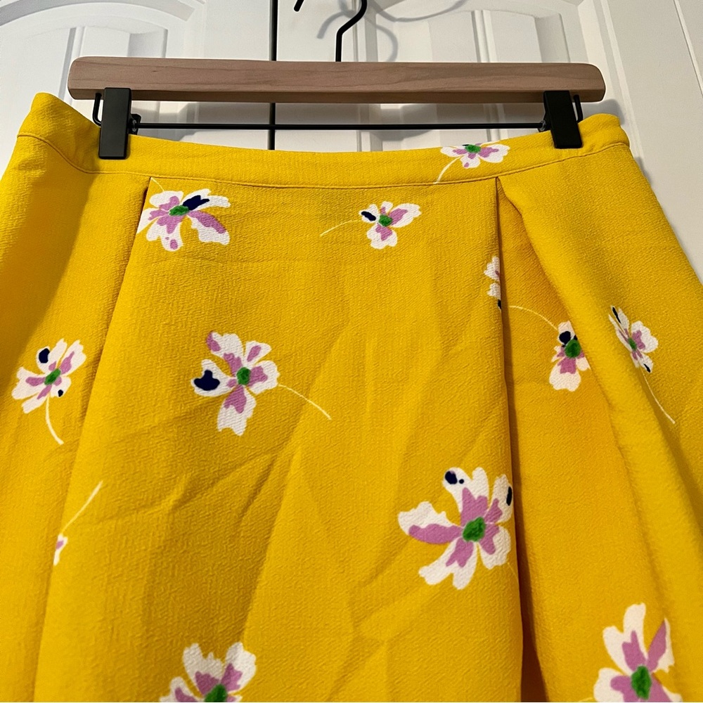 Who What Wear Birdcage Floral Pleated Midi Yellow Skirt - Sz. 6 - Picture 3 of 6